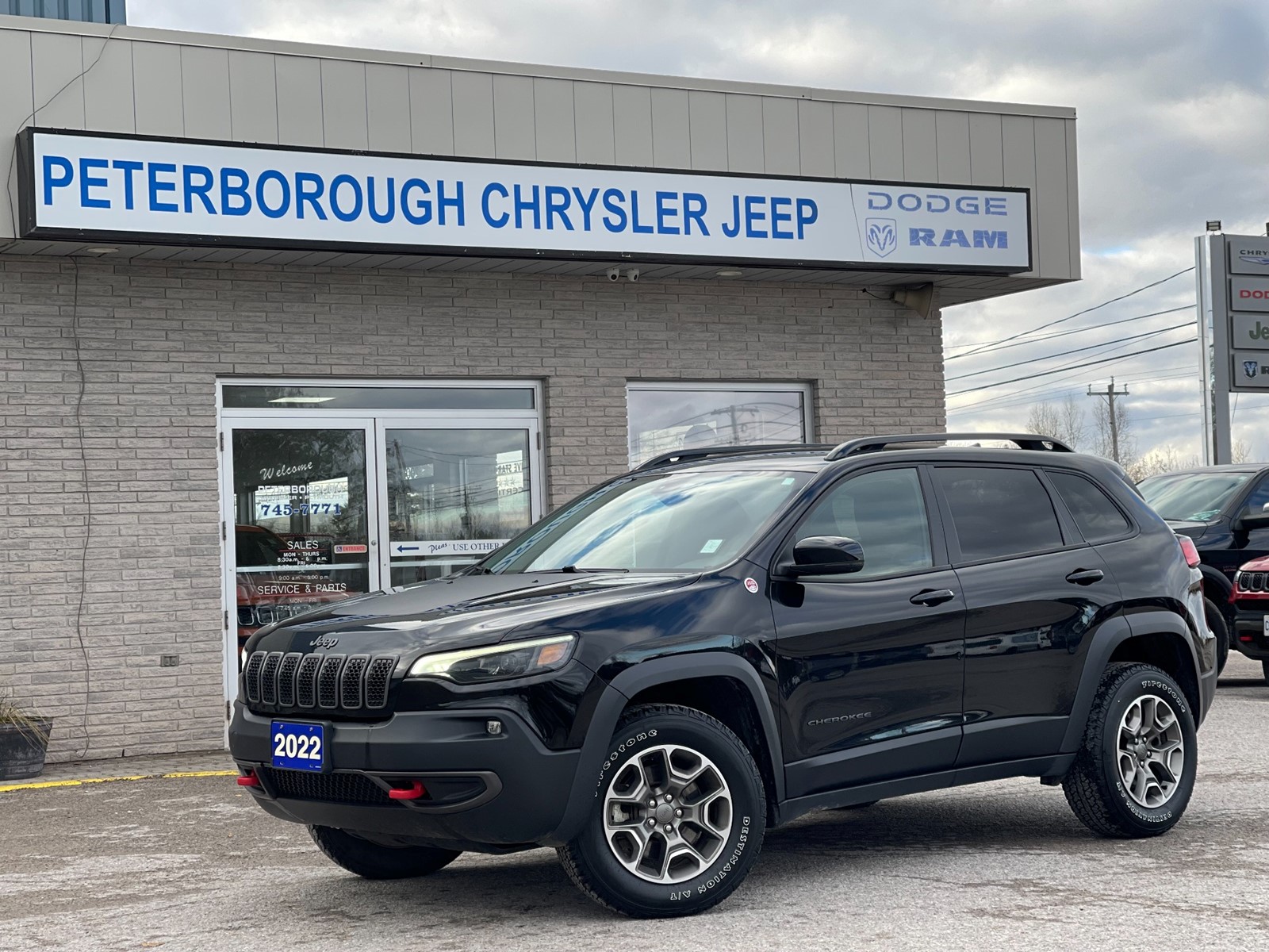 Photo of 2022 Jeep Cherokee Trailhawk   for sale at Peterborough Chrysler in Peterborough, ON