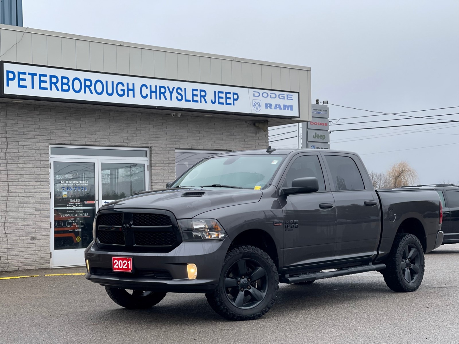 Photo of 2021 RAM 1500 Classic Express Crew Cab for sale at Peterborough Chrysler in Peterborough, ON