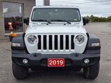 2019 Jeep Wrangler Unlimited Sport — photo 2