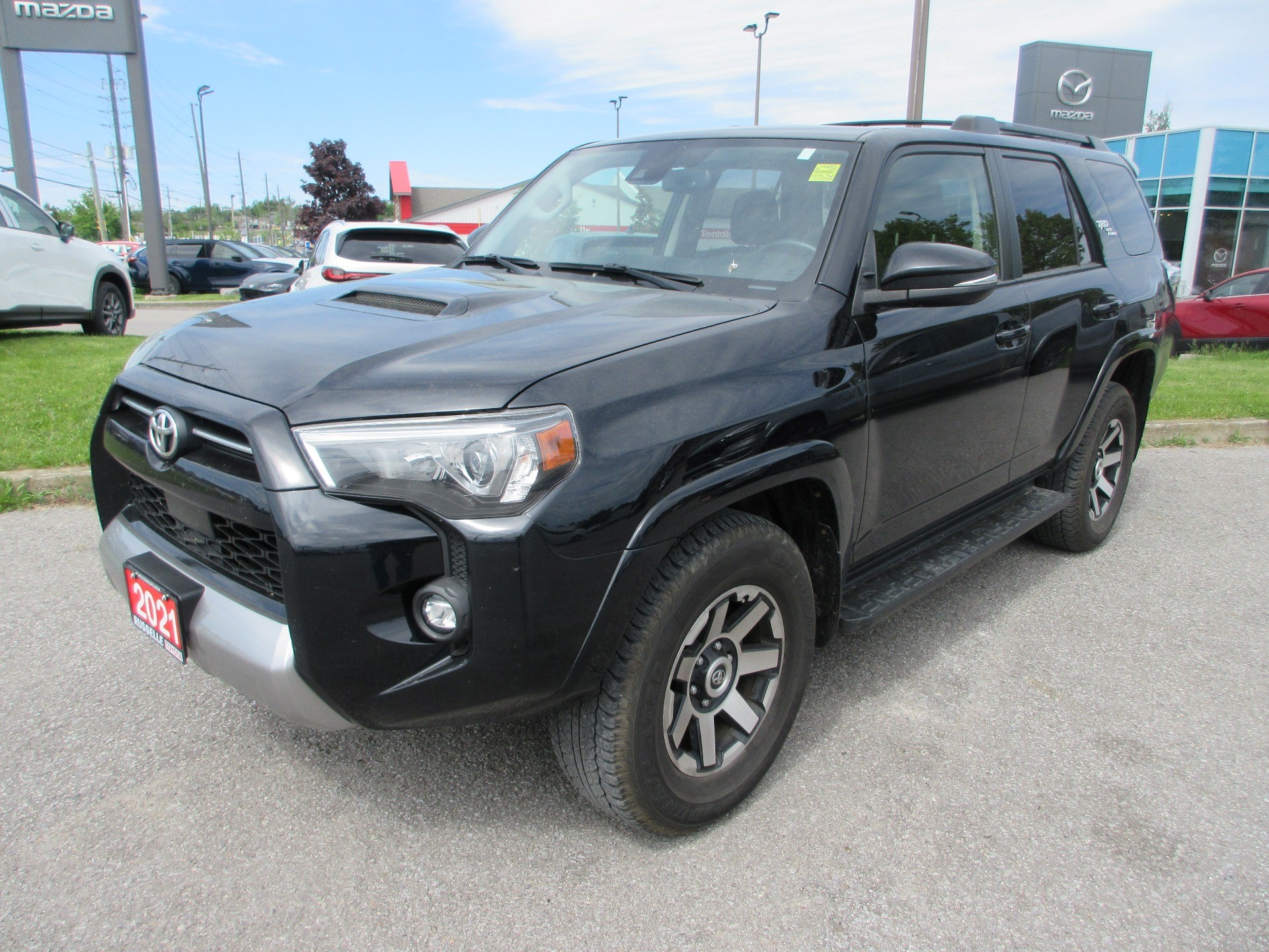 Midnight Black Metallic 2021 Toyota 4Runner TRD Off-Road Premium 4WD SUV / Crossover Four-Wheel Drive 5-Speed Automatic