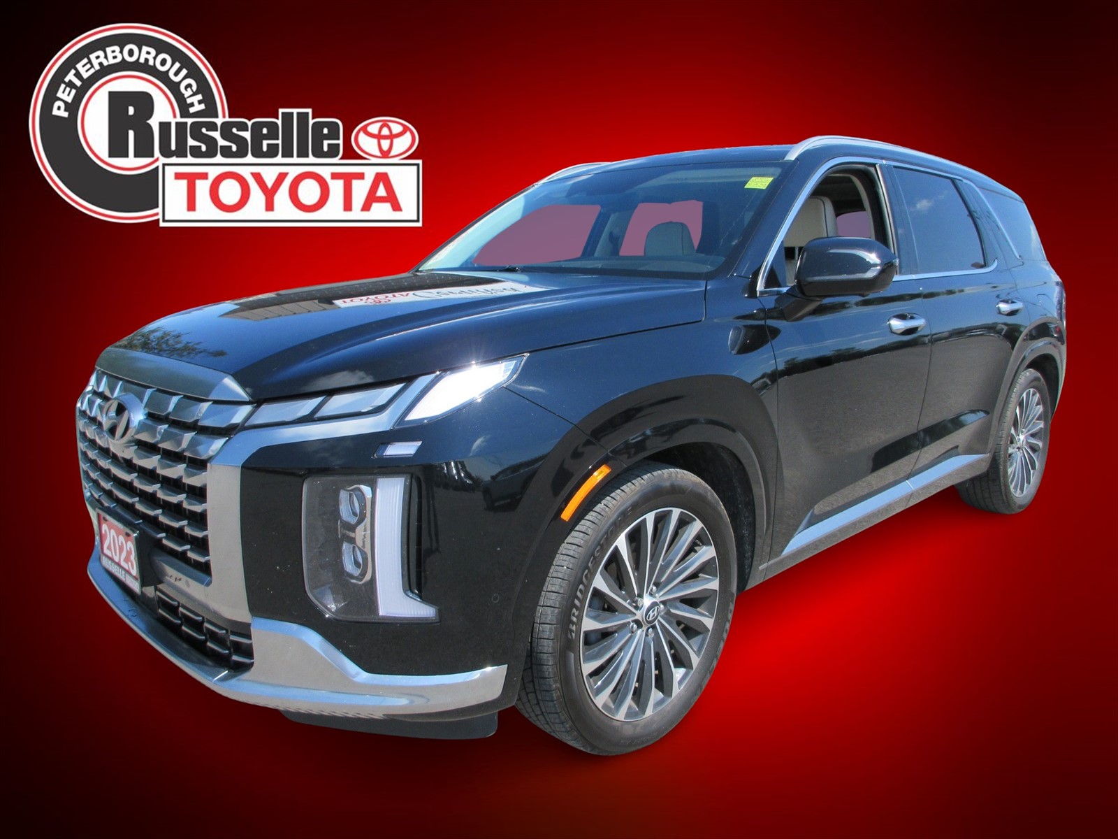 Photo of 2023 Hyundai Palisade Ultimate AWD for sale at Russelle Toyota in Peterborough, ON