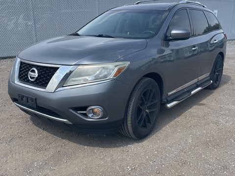 Photo of 2015 Nissan Pathfinder SL 4WD for sale at Kenny Peterborough in Peterborough, ON