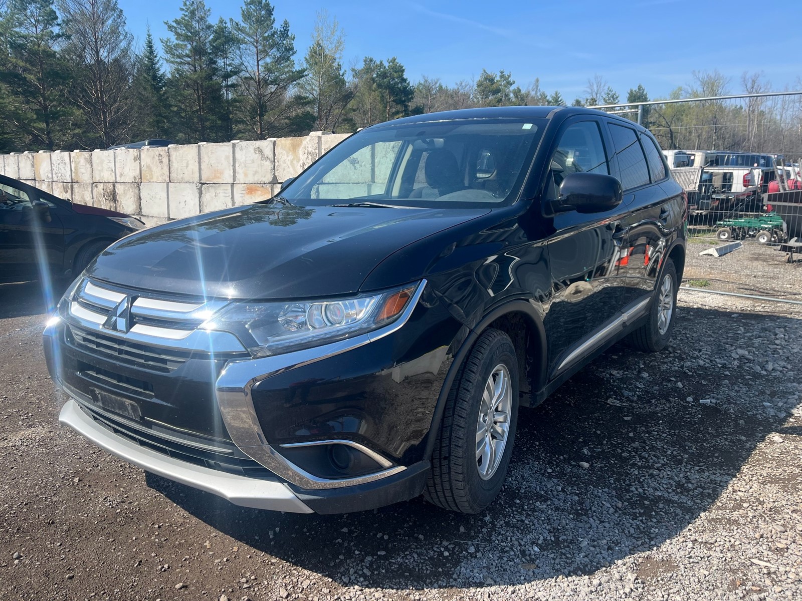 Photo of 2017 Mitsubishi Outlander  SE AWC for sale at Kenny Peterborough in Peterborough, ON