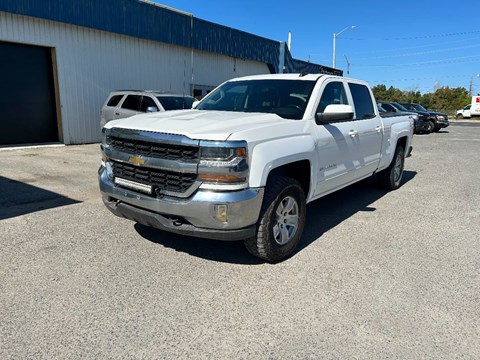 Photo of Used 2017 Chevrolet Silverado 1500 LT  for sale at Carculus in Peterborough, ON