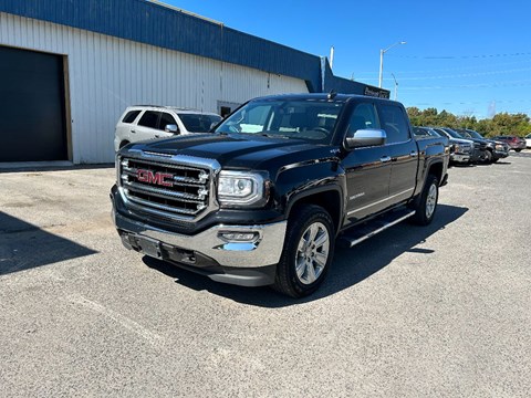 Photo of Used 2018 GMC Sierra 1500 SLT  Short Box for sale at Carculus in Peterborough, ON