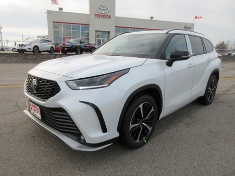 Photo of  2022 Toyota Highlander XSE AWD for sale at Race Toyota in Lindsay, ON