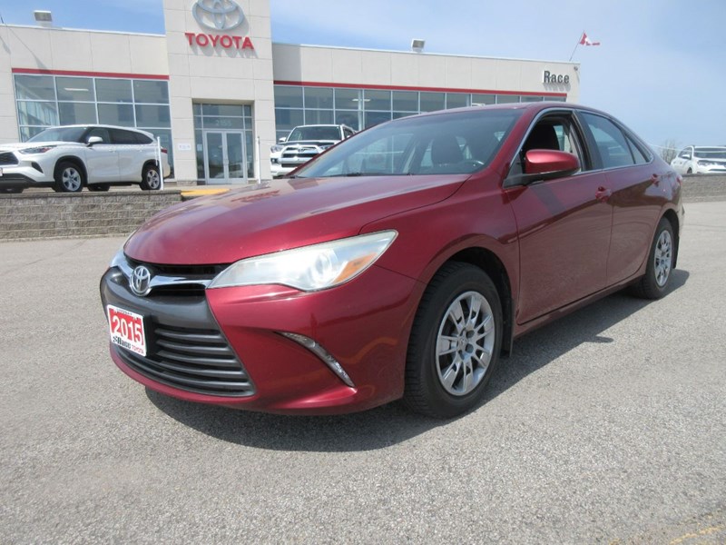  Used 2015 Toyota Camry LE   Race Toyota  Lindsay, ON