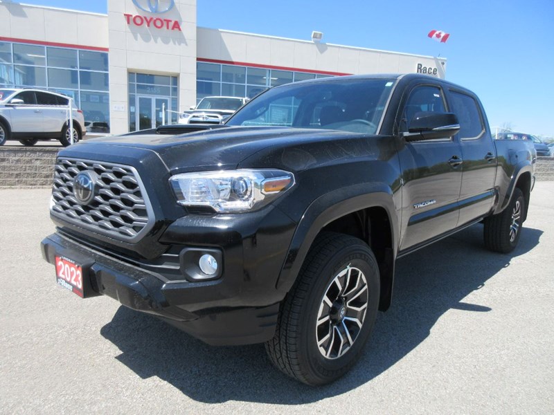  New 2023 Toyota Tacoma TRD Off-Road  Race Toyota  Lindsay, ON