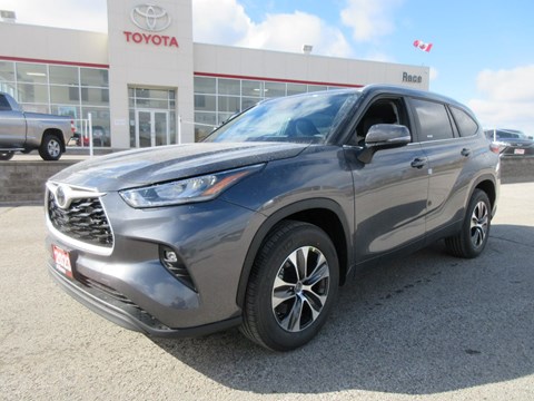 Photo of 2023 Toyota Highlander XLE AWD for sale at Race Toyota in Lindsay, ON
