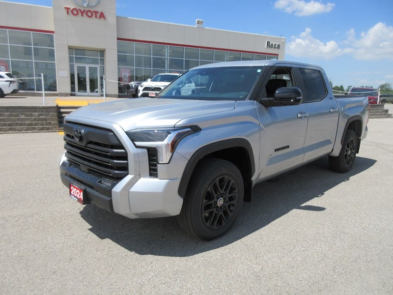  2024 Toyota Tundra Limited Crew Max  Race Toyota  Lindsay, ON