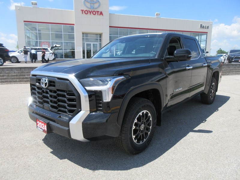  2024 Toyota Tundra Limited Crew Max  Race Toyota  Lindsay, ON