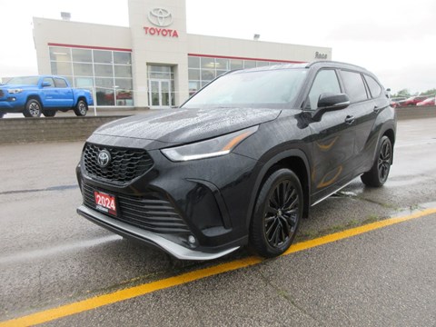 Photo of 2024 Toyota Highlander XSE AWD for sale at Race Toyota in Lindsay, ON