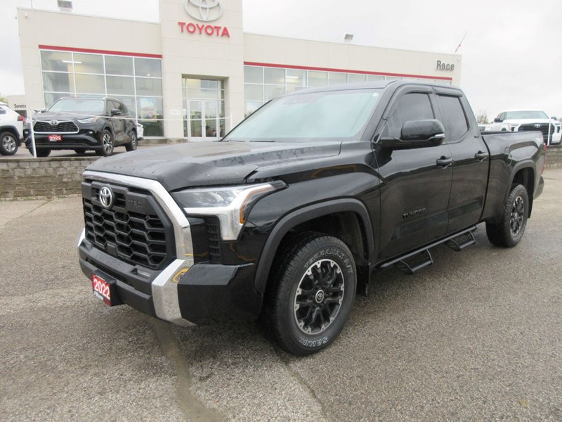  2022 Toyota Tundra SR5 Double Cab  Race Toyota  Lindsay, ON