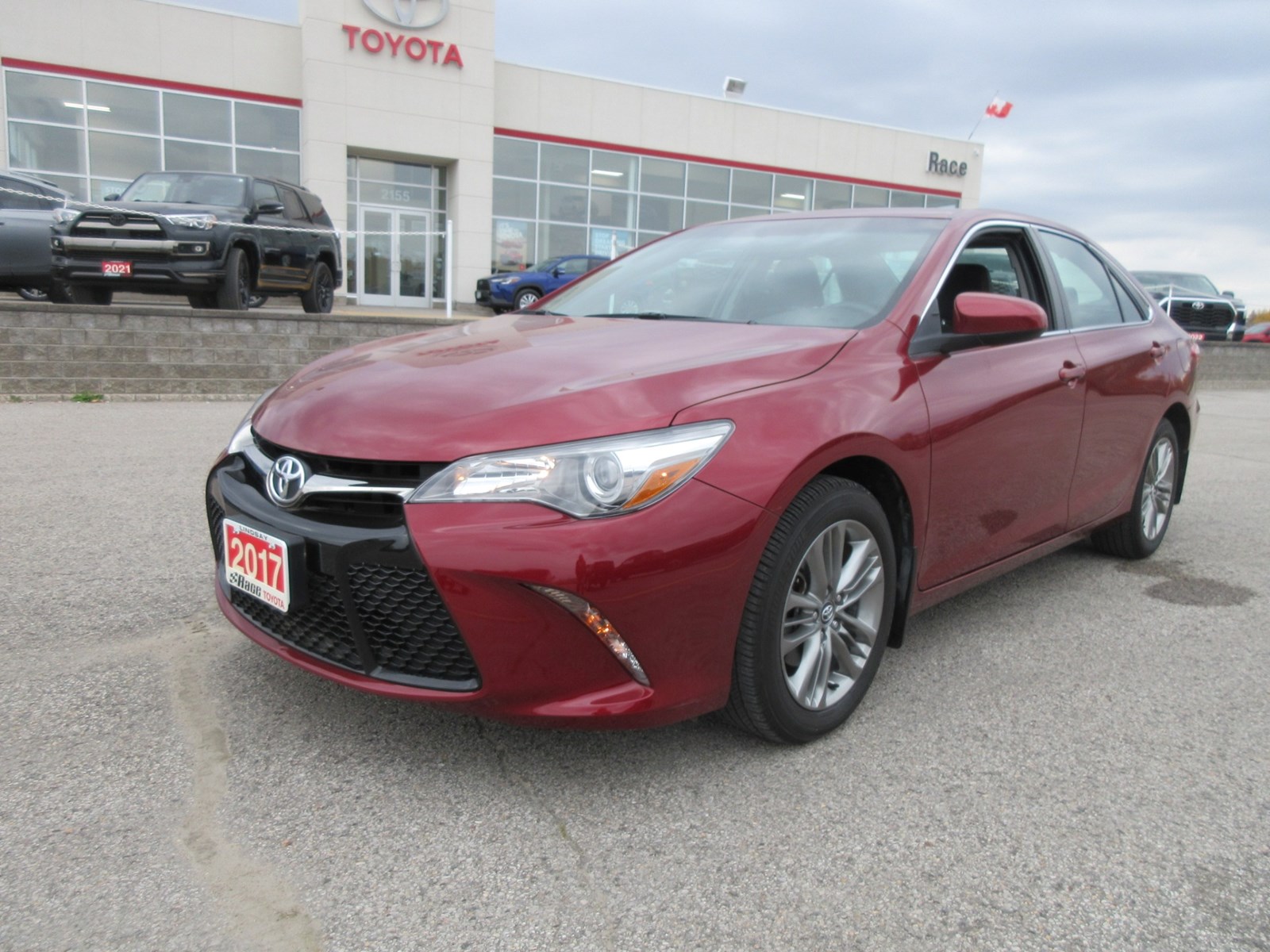 Photo of 2017 Toyota Camry SE  for sale at Race Toyota in Lindsay, ON