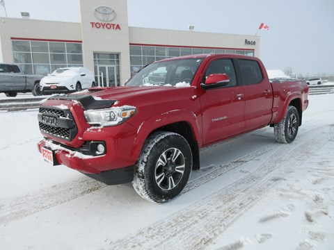 Photo of 2017 Toyota Tacoma Double Cab TDR for sale at Race Toyota in Lindsay, ON