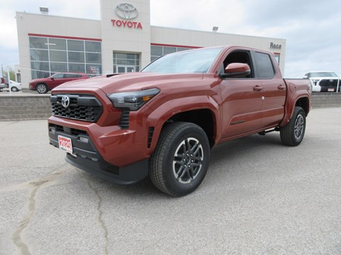 Photo of 2025 Toyota Tacoma Double Cab Manual for sale at Race Toyota in Lindsay, ON