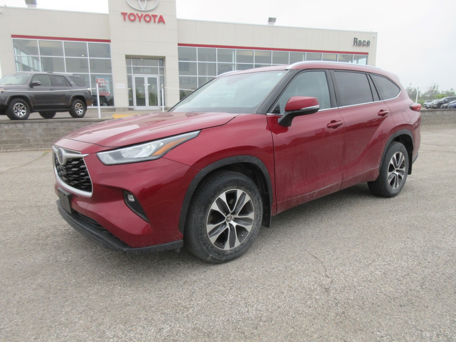 Photo of 2020 Toyota Highlander XLE AWD for sale at Race Toyota in Lindsay, ON