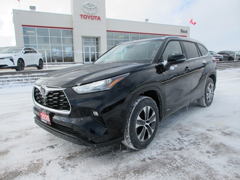 Photo of 2026 Toyota Highlander Hybrid XLE AWD for sale at Race Toyota in Lindsay, ON
