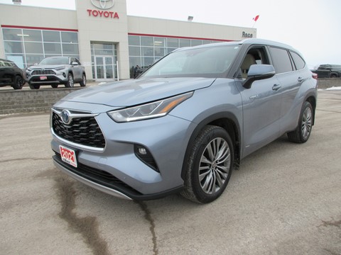 Photo of 2021 Toyota Highlander Hybrid Plantium  AWD for sale at Race Toyota in Lindsay, ON