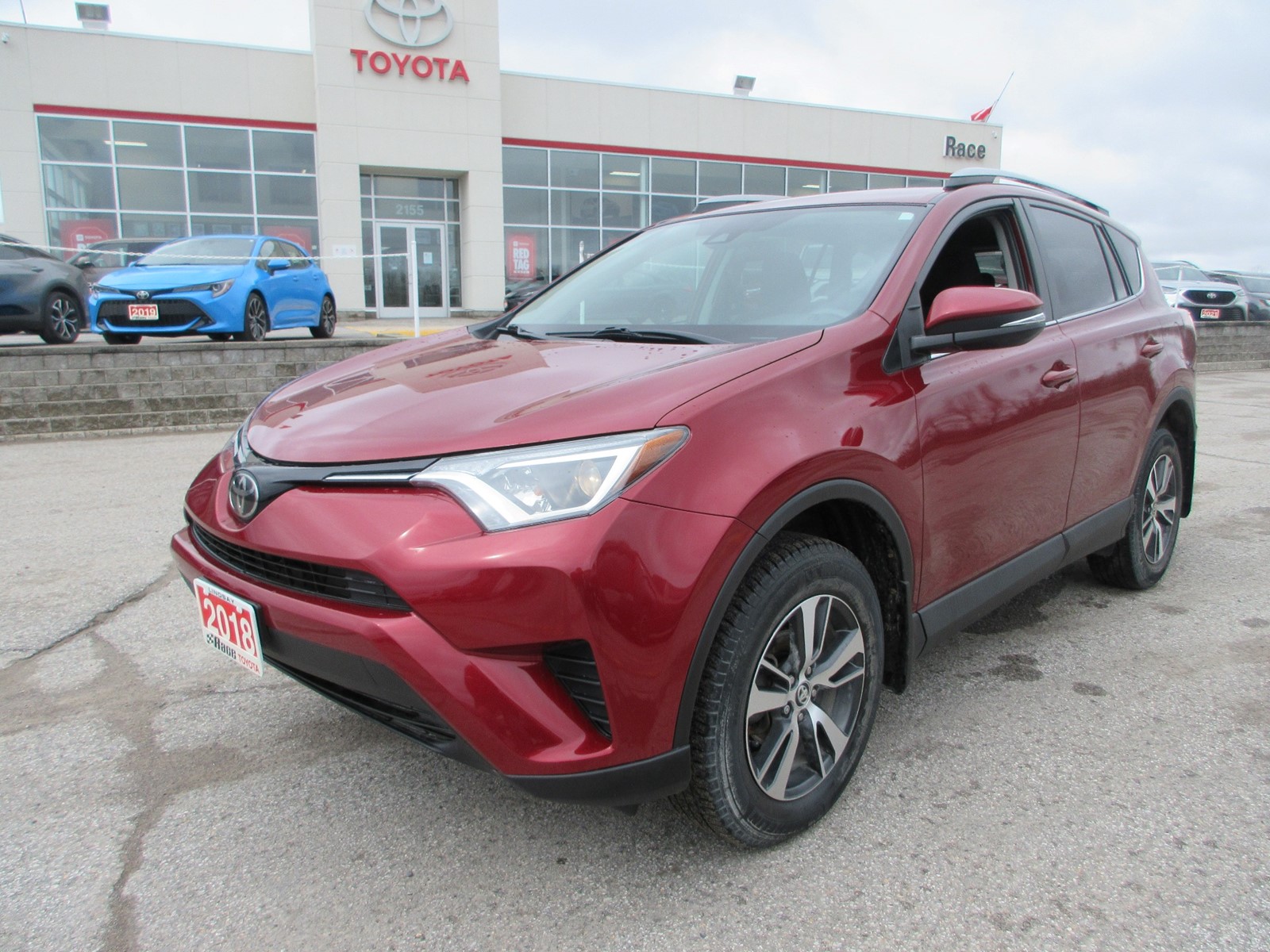 Photo of 2018 Toyota RAV4 LE FWD for sale at Race Toyota in Lindsay, ON