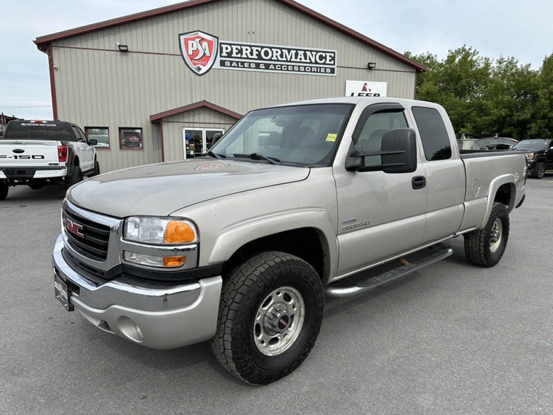 Photo of  2006 GMC SIERRA 2500HD   for sale at Performance Sales in Belleville, ON