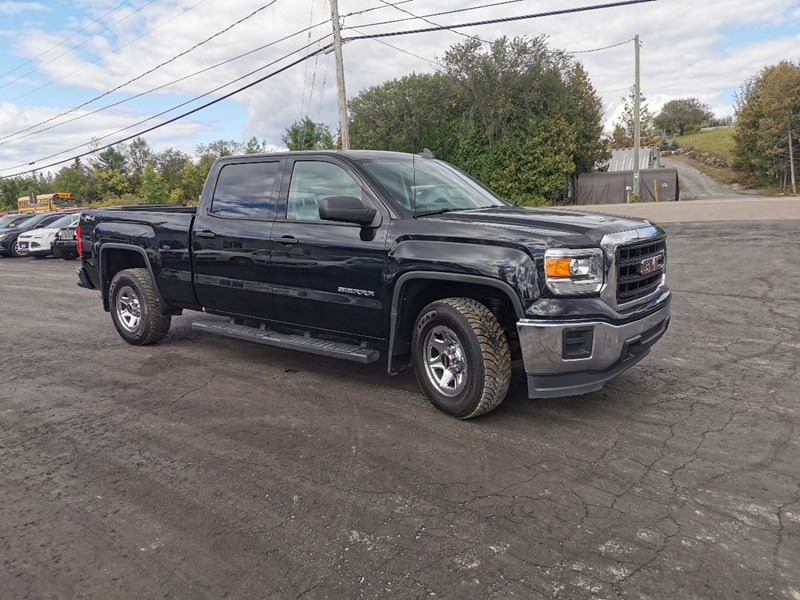 Photo of  2015 GMC Sierra 1500 SL Crew Cab Short Box for sale at Patterson Auto Sales in Madoc, ON