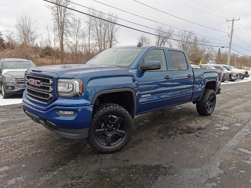 Photo of  2018 GMC Sierra 1500 SLE Short Box for sale at Patterson Auto Sales in Madoc, ON