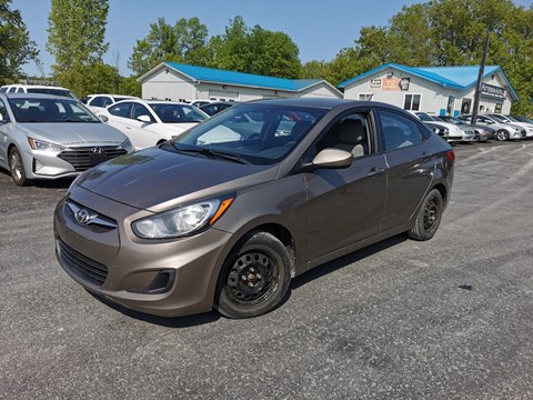 Photo of Used 2012 Hyundai Accent GLS  for sale at Patterson Auto Sales in Madoc, ON