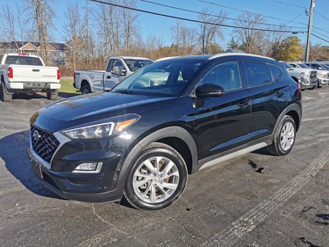 Photo of 2020 Hyundai Tucson Limited AWD for sale at Patterson Auto Sales in Madoc, ON