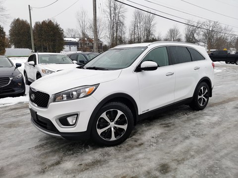 Photo of 2018 KIA Sorento EX V6 for sale at Patterson Auto Sales in Madoc, ON