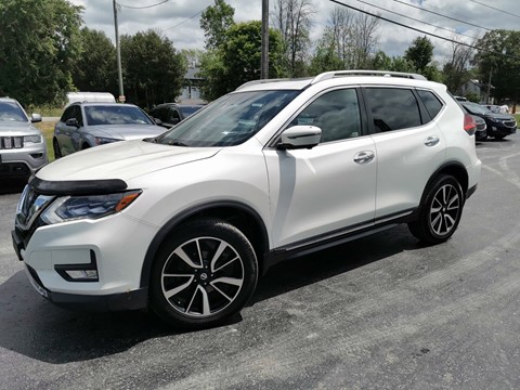 Photo of 2017 Nissan Rogue SL Premium for sale at Patterson Auto Sales in Madoc, ON