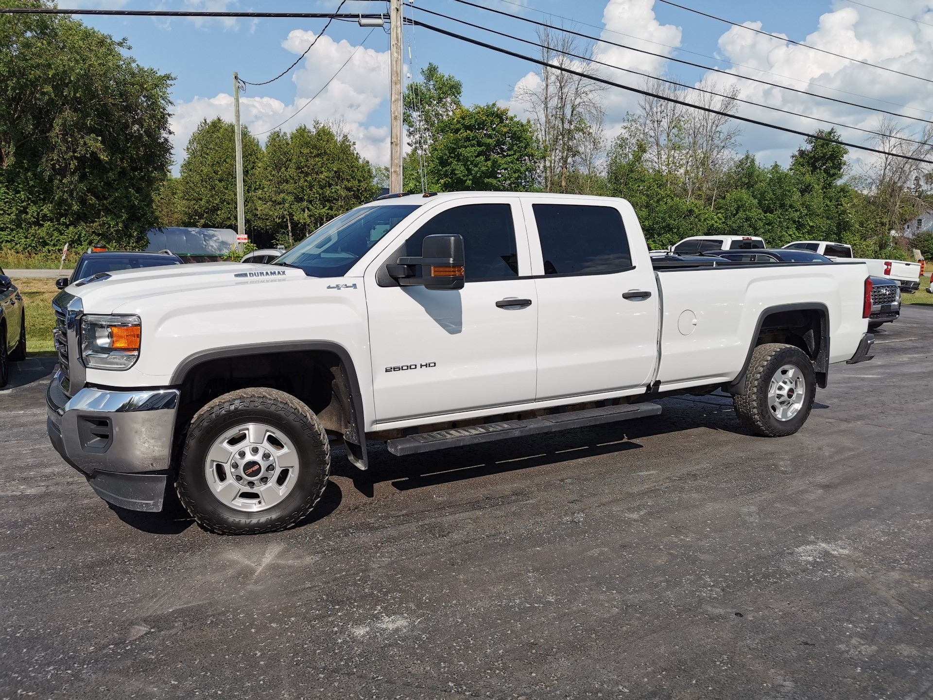 GMC Sierra 2500HD SLE Crew Cab LB 4WD