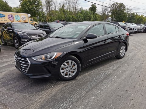Photo of 2018 Hyundai Elantra SE  for sale at Patterson Auto Sales in Madoc, ON