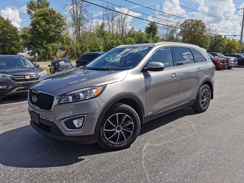 Photo of 2018 KIA Sorento LX AWD for sale at Patterson Auto Sales in Madoc, ON
