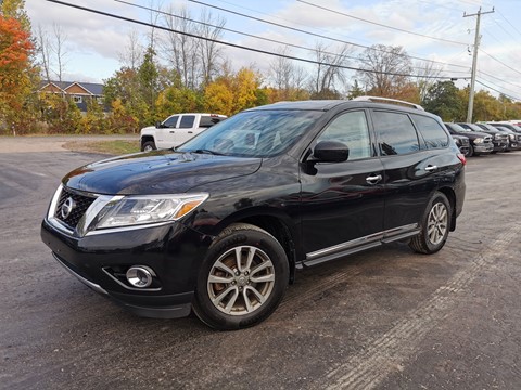 Photo of 2015 Nissan Pathfinder SL 4WD for sale at Patterson Auto Sales in Madoc, ON