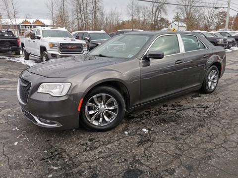 Photo of 2018 Chrysler 300 Touring  for sale at Patterson Auto Sales in Madoc, ON