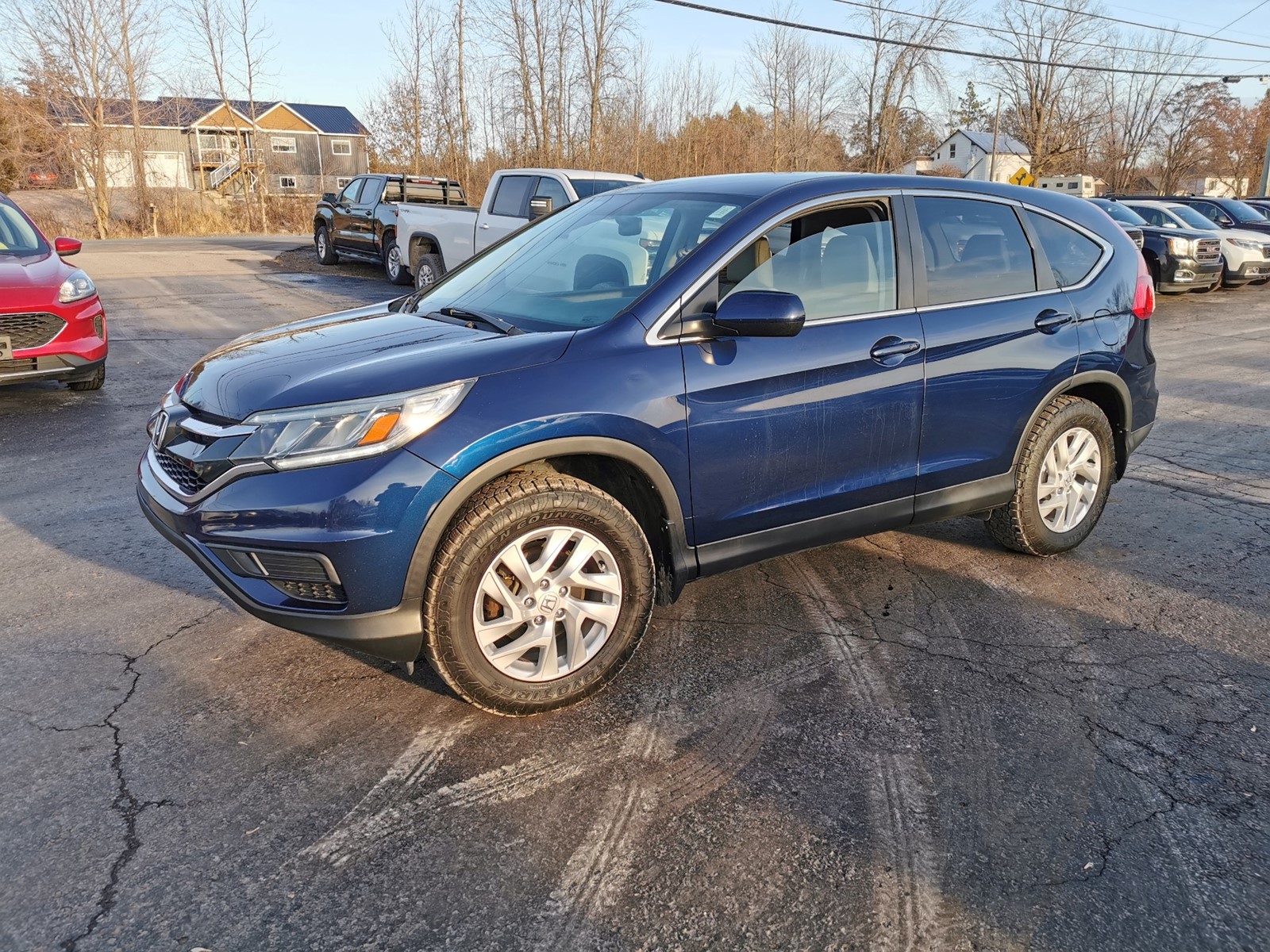 Photo of 2015 Honda CR-V SE 4WD for sale at Patterson Auto Sales in Madoc, ON
