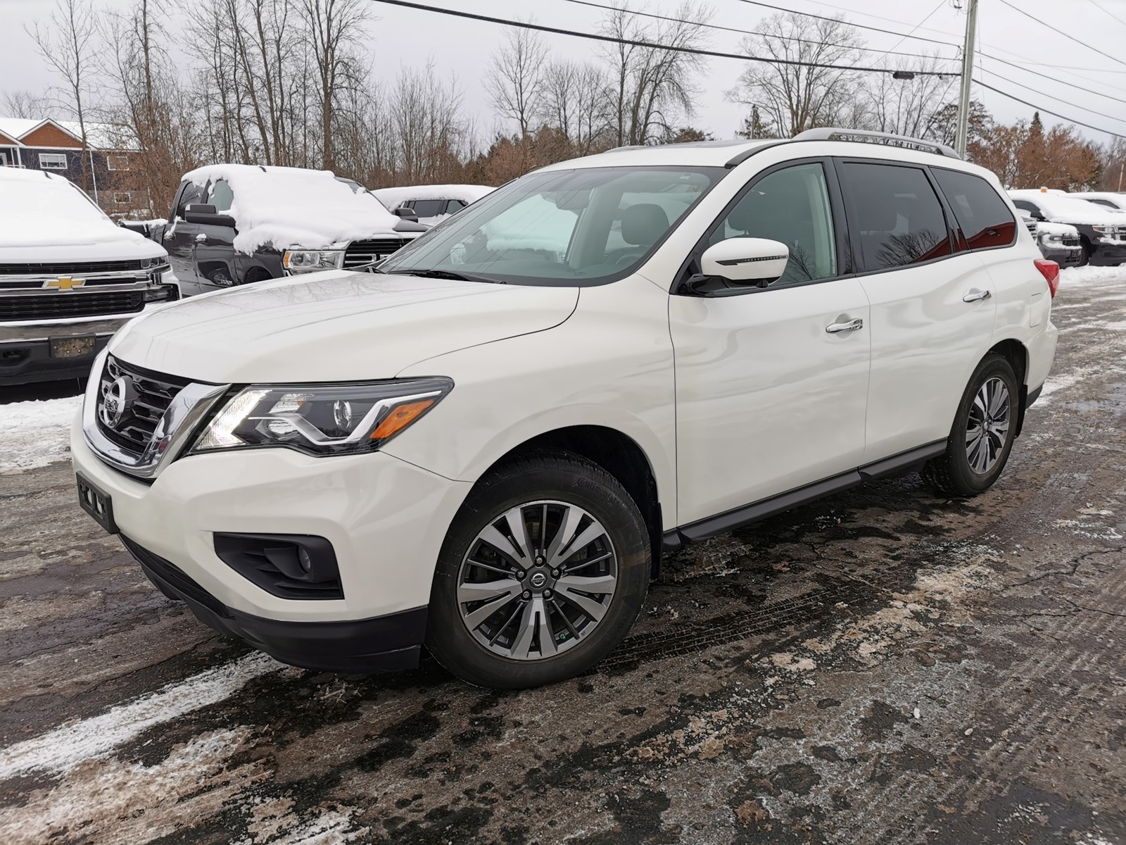 Photo of 2017 Nissan Pathfinder SL 4WD for sale at Patterson Auto Sales in Madoc, ON