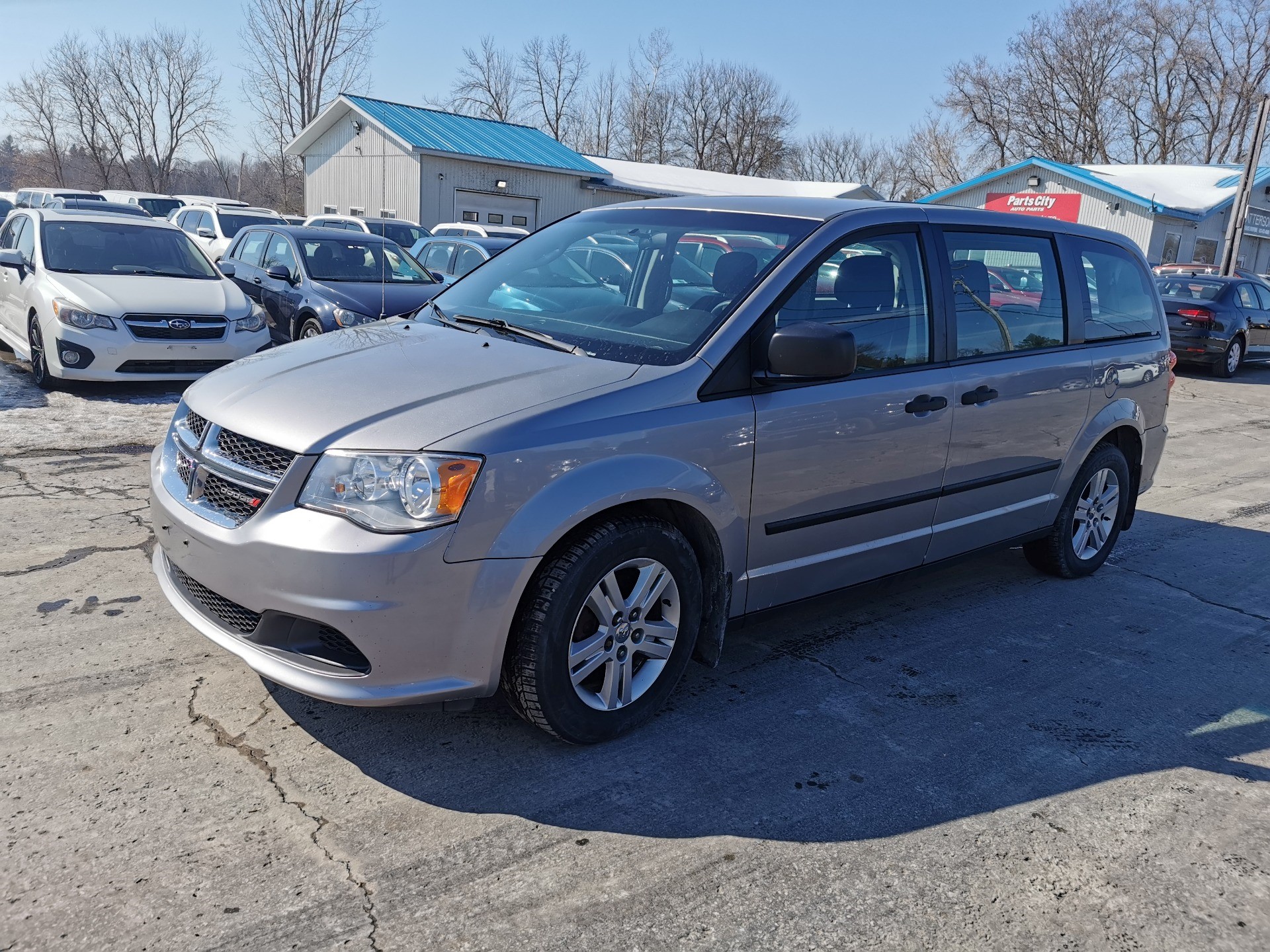 Billet Silver Metallic Clear Coat 2016 Dodge Grand Caravan Minivan Front-Wheel Drive 6-Speed Automatic