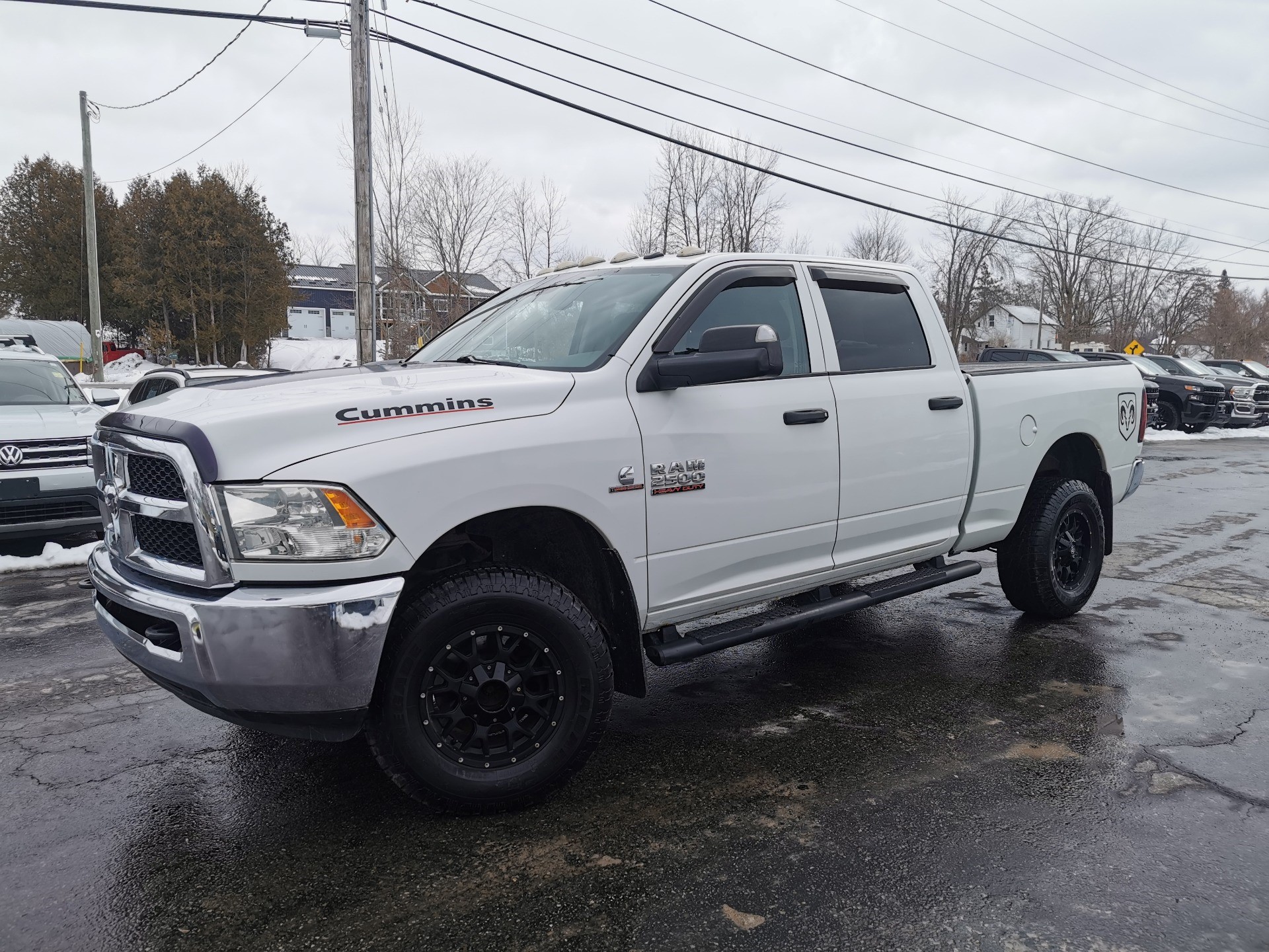 Bright White Clearcoat 2013 RAM 2500 Tradesman Crew Cab 4WD Pickup Truck Four-Wheel Drive 6-Speed Automatic