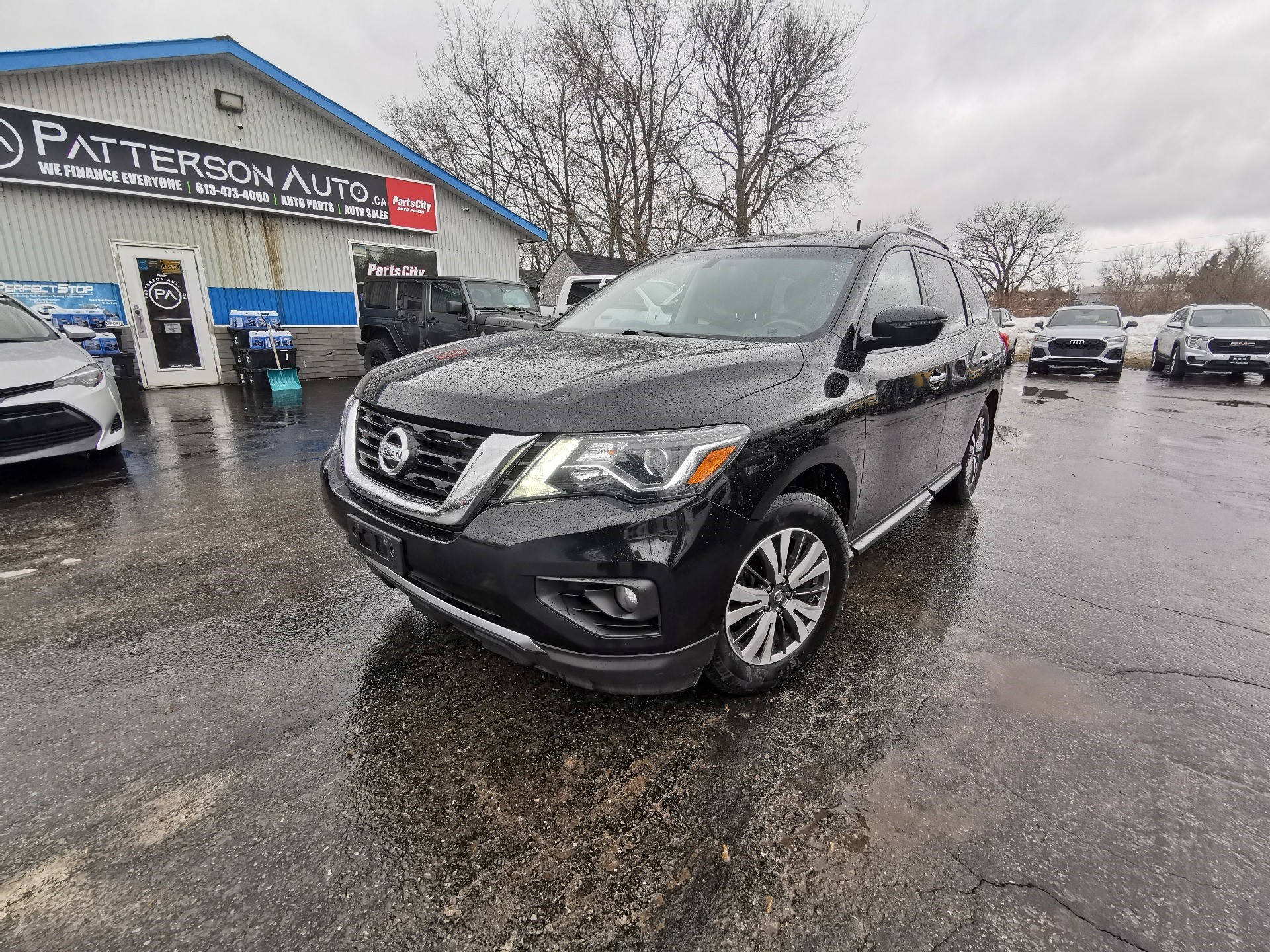 2017 Nissan Pathfinder SV 4WD