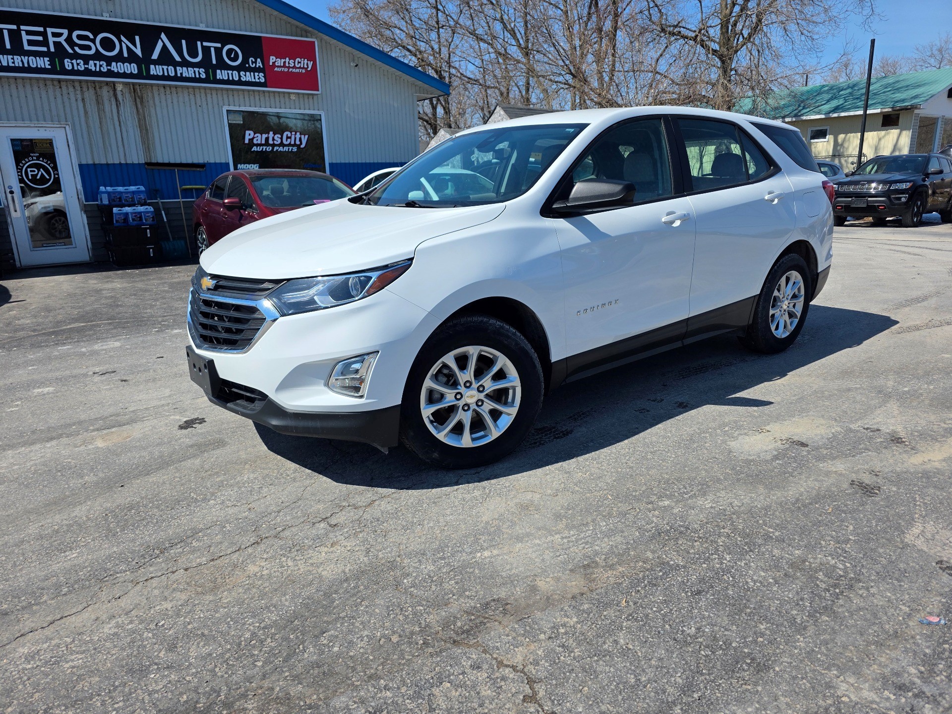 Summit White 2021 Chevrolet Equinox LS FWD with 1LS SUV / Crossover Front-Wheel Drive 6-Speed Automatic