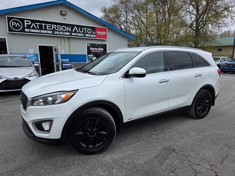 Photo of 2018 KIA Sorento LX AWD for sale at Patterson Auto Sales in Madoc, ON