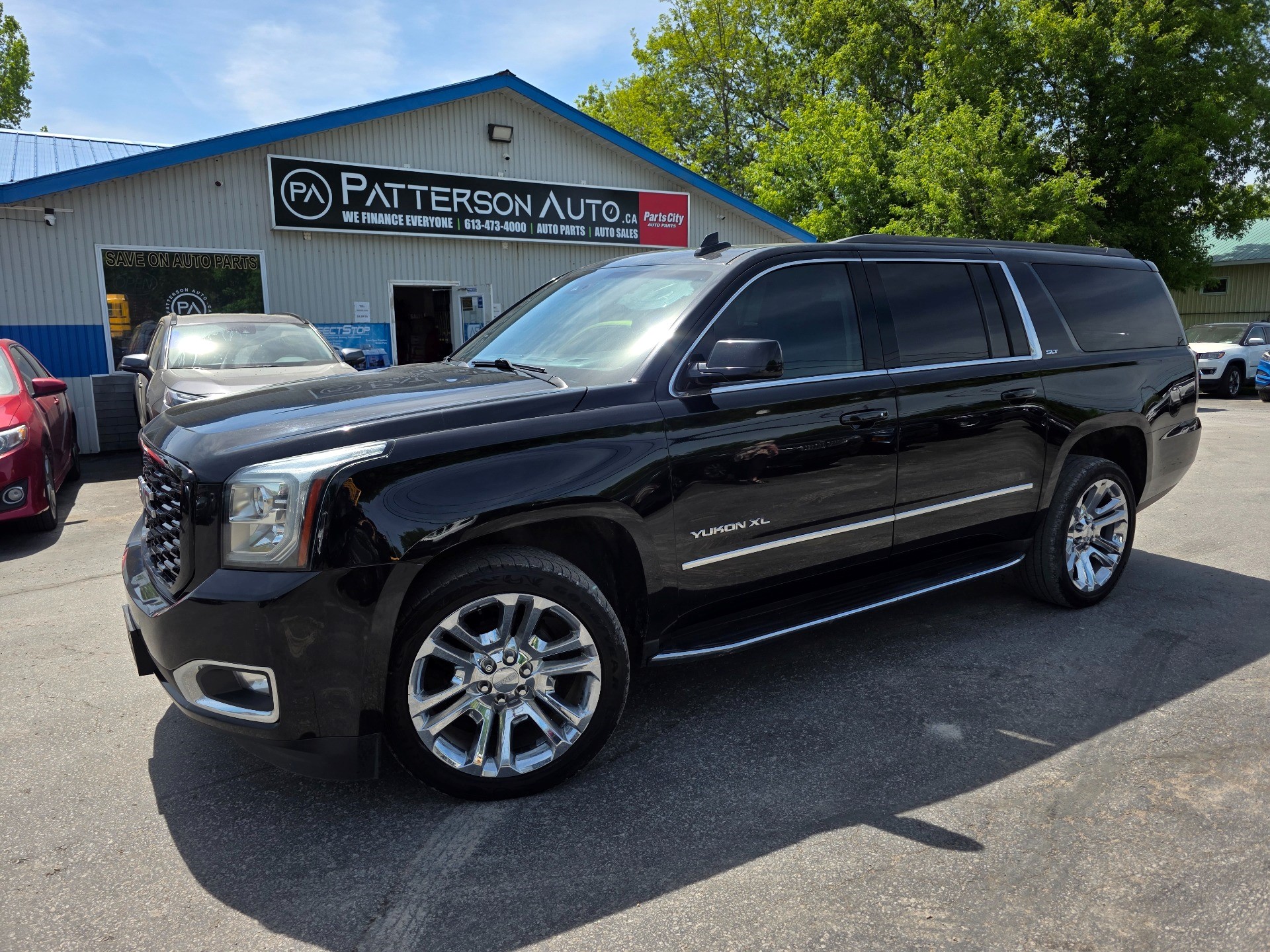 Onyx Black 2017 GMC Yukon XL SUV / Crossover Four-Wheel Drive 6-Speed Automatic