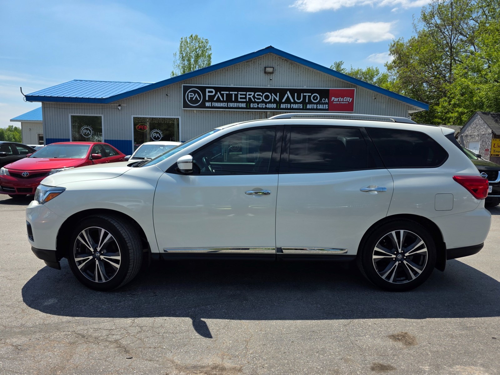 2019 Nissan Pathfinder Platinum 4WD