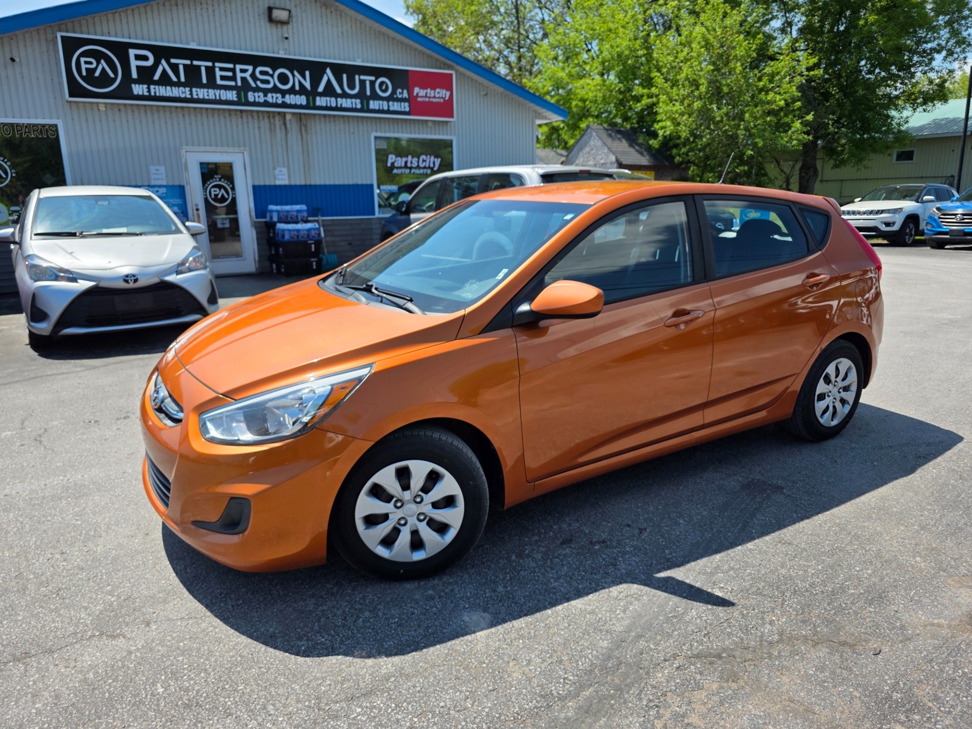 2016 Hyundai Accent SE 4-Door Hatchback FWD