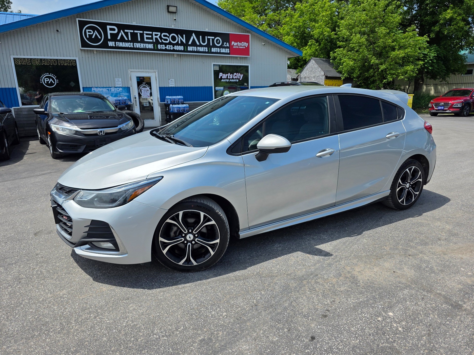 Silver Ice Metallic 2019 Chevrolet Cruze Hatchback Front-Wheel Drive 6-Speed Automatic