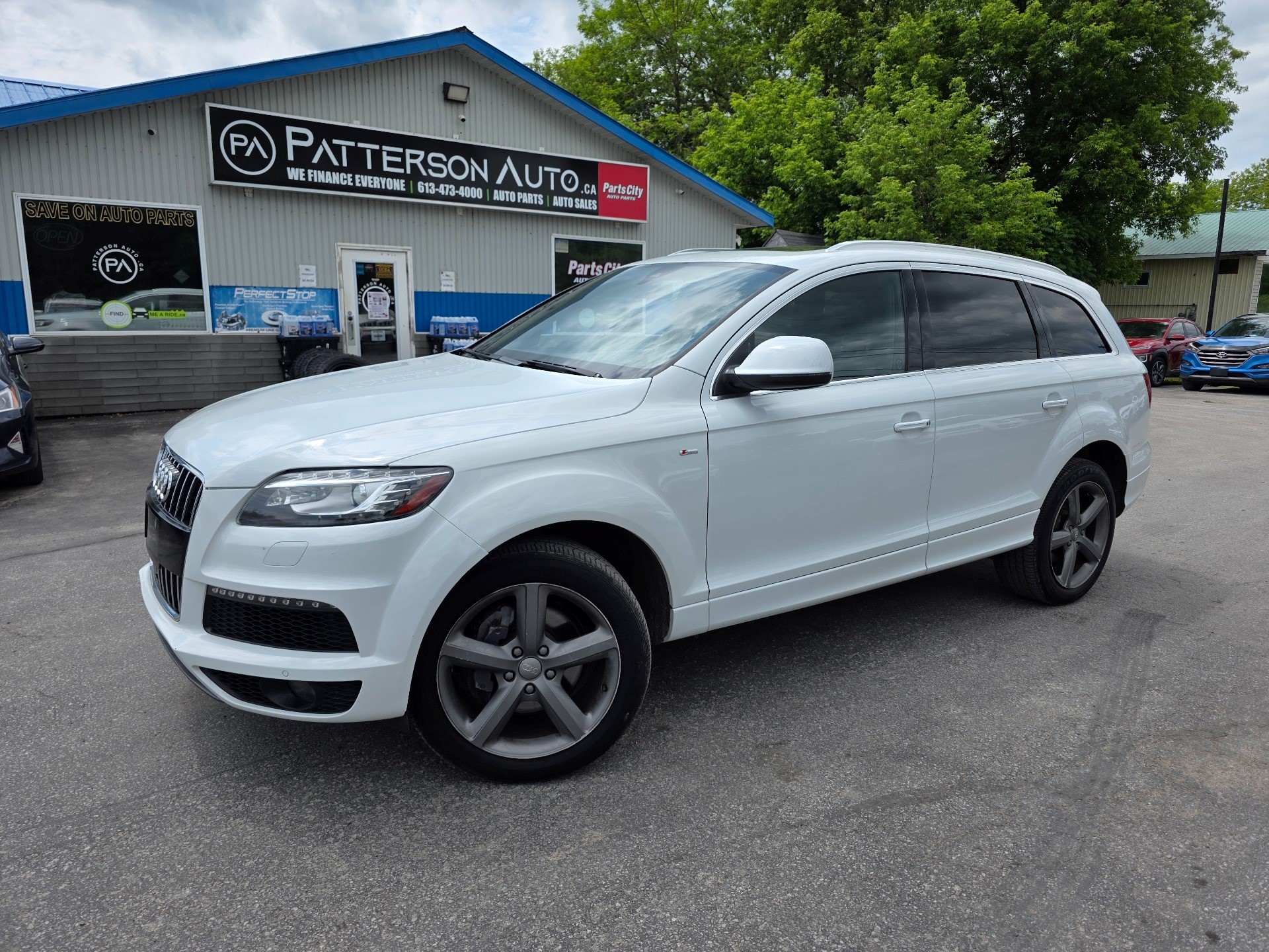 Glacier White Metallic 2015 Audi Q7 SUV / Crossover 8-Speed Automatic