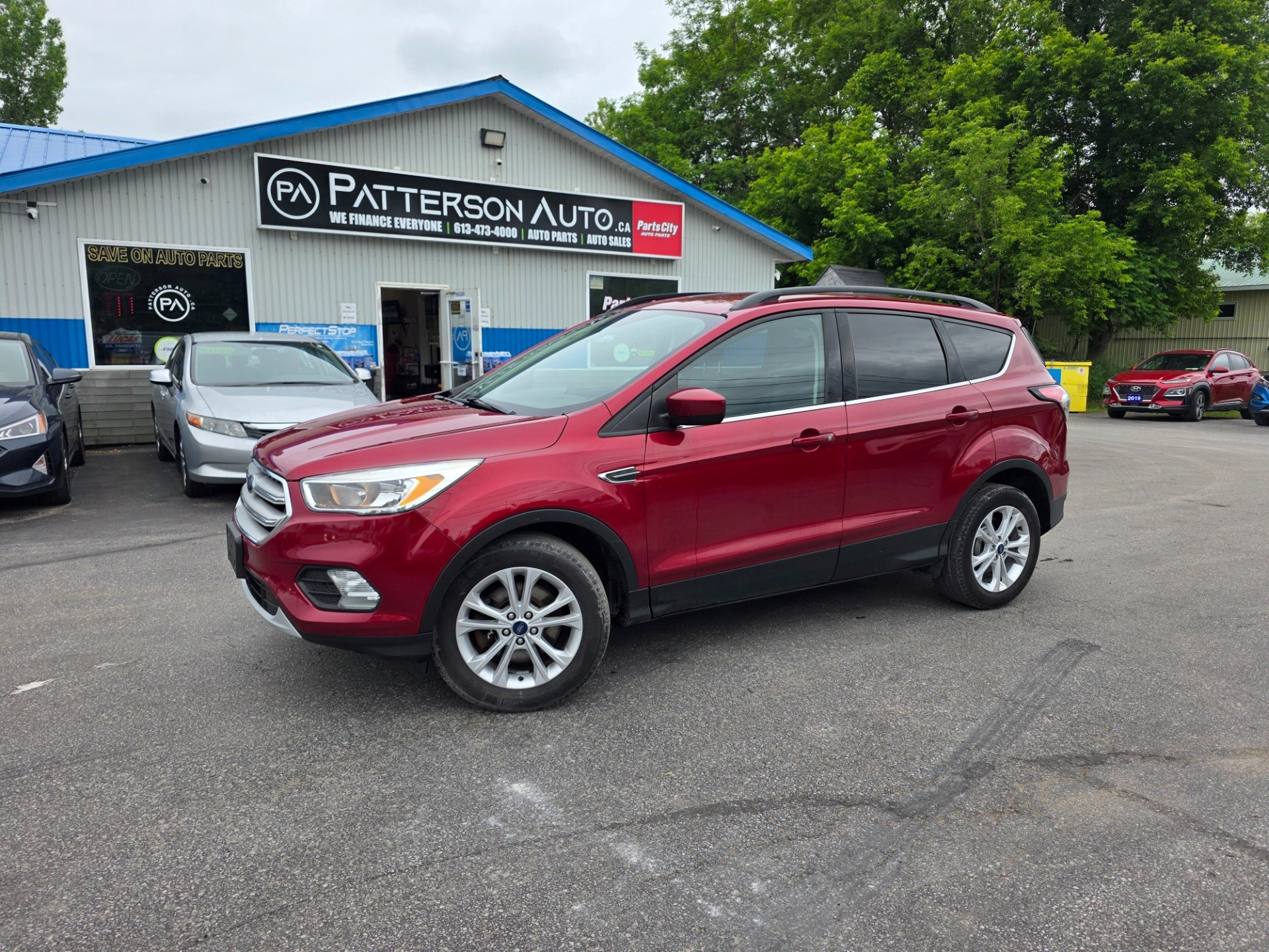 Ruby Red Metallic Tinted Clearcoat 2018 Ford Escape SUV / Crossover All-Wheel Drive 6-Speed Automatic