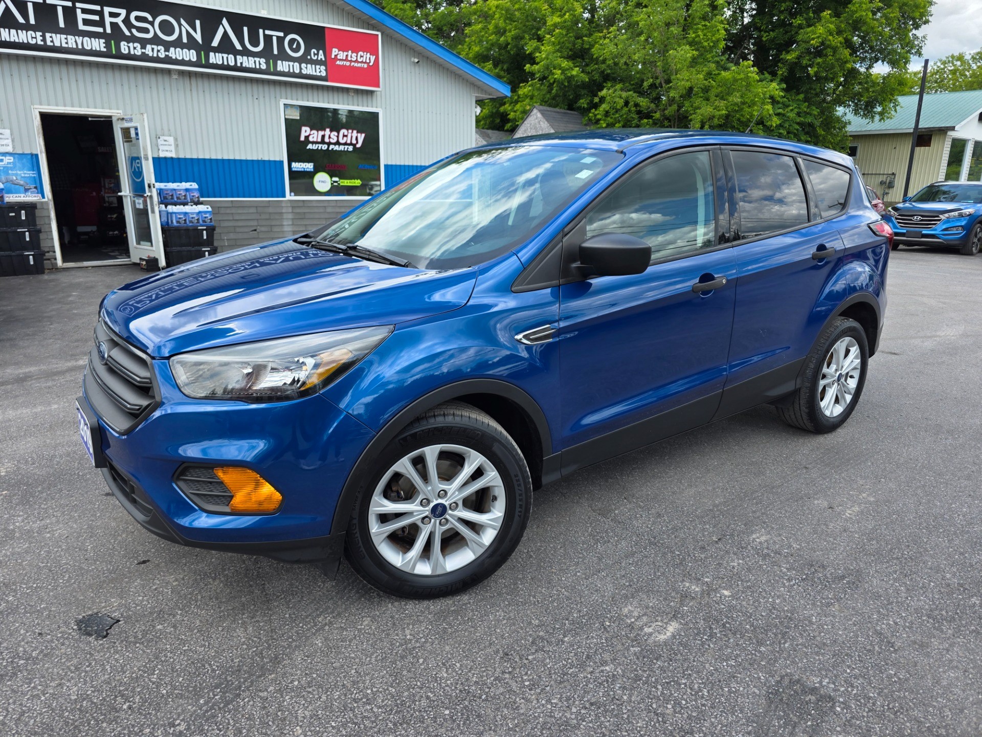 2019 Ford Escape S FWD